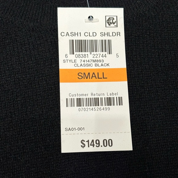 Cashmere Charter Club women’s open shoulder sweater. Size Small. Black color. - Picture 8 of 12